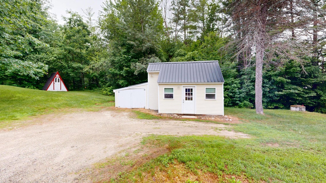 https://brendafontaine.com/property/46/75431/30-Green-Street-Biddeford-ME-04005/1556228
